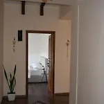 招待所 